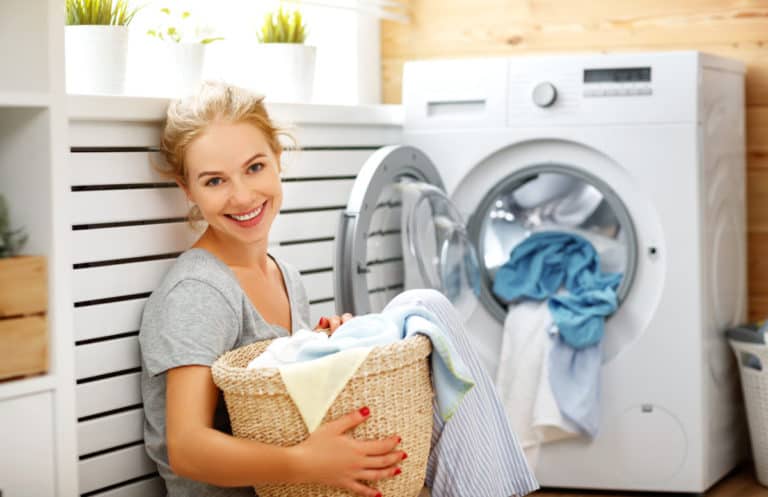 Laundry Detergent: Before or After the Clothes?